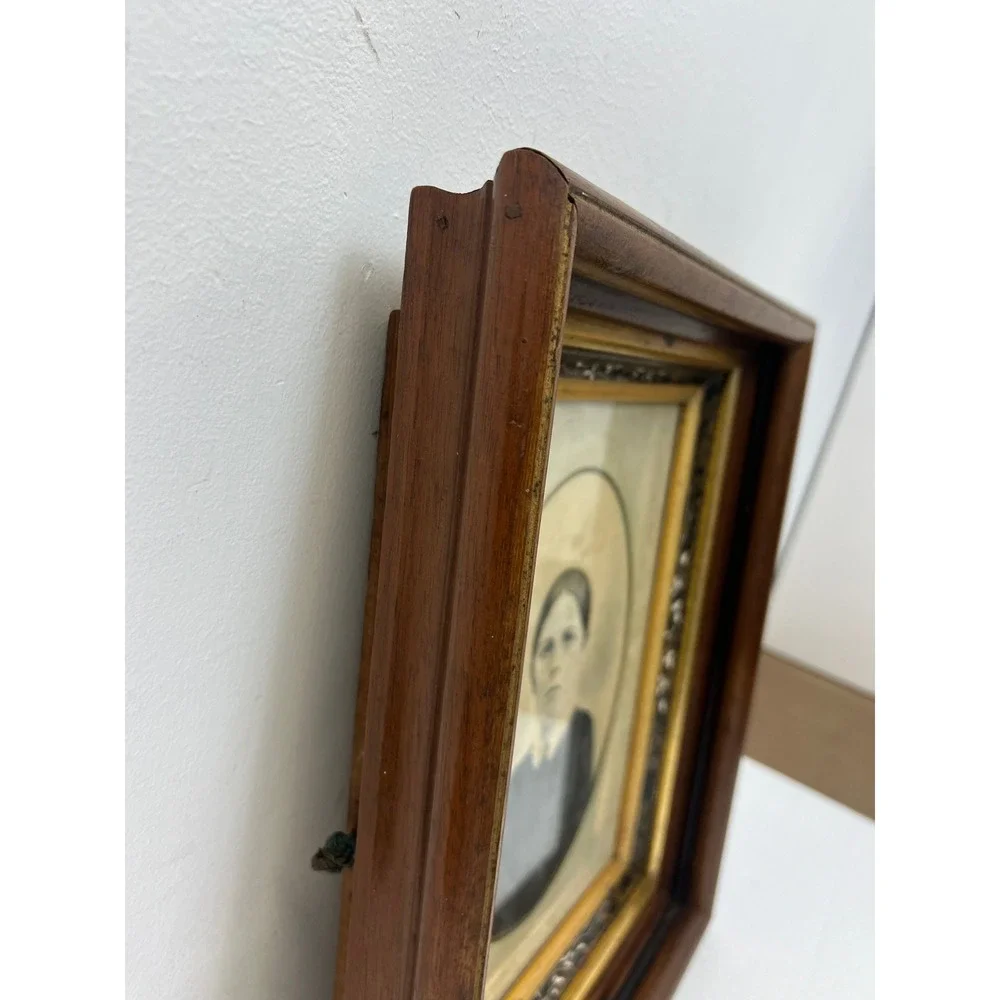 Victorian Carved Wood Deep Picture Frame Gilt Inlay w Victorian Photo FITS 10x12